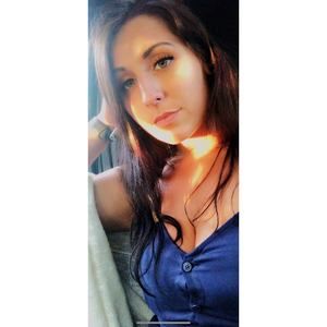 Meet your Posher, Kelley